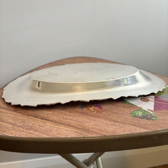 Sussex Plate, Sheffield Reproduction A601 Silver Plated Oval Ornate Serving Tray - Picture 5 of 8